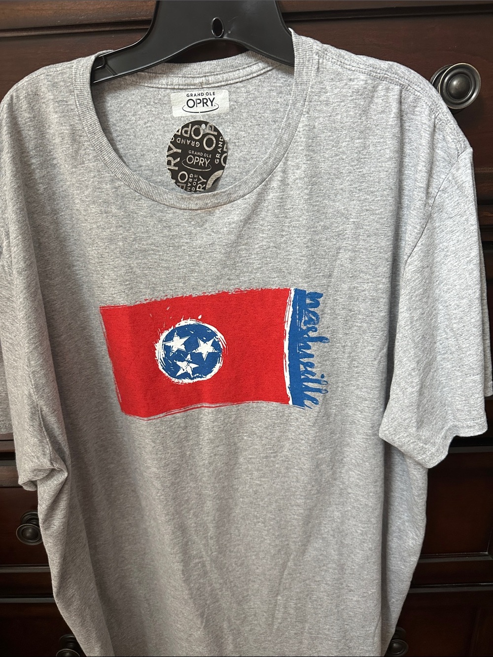 Roar Gray Tee with Red and Blue Tennessee Flag Graphic